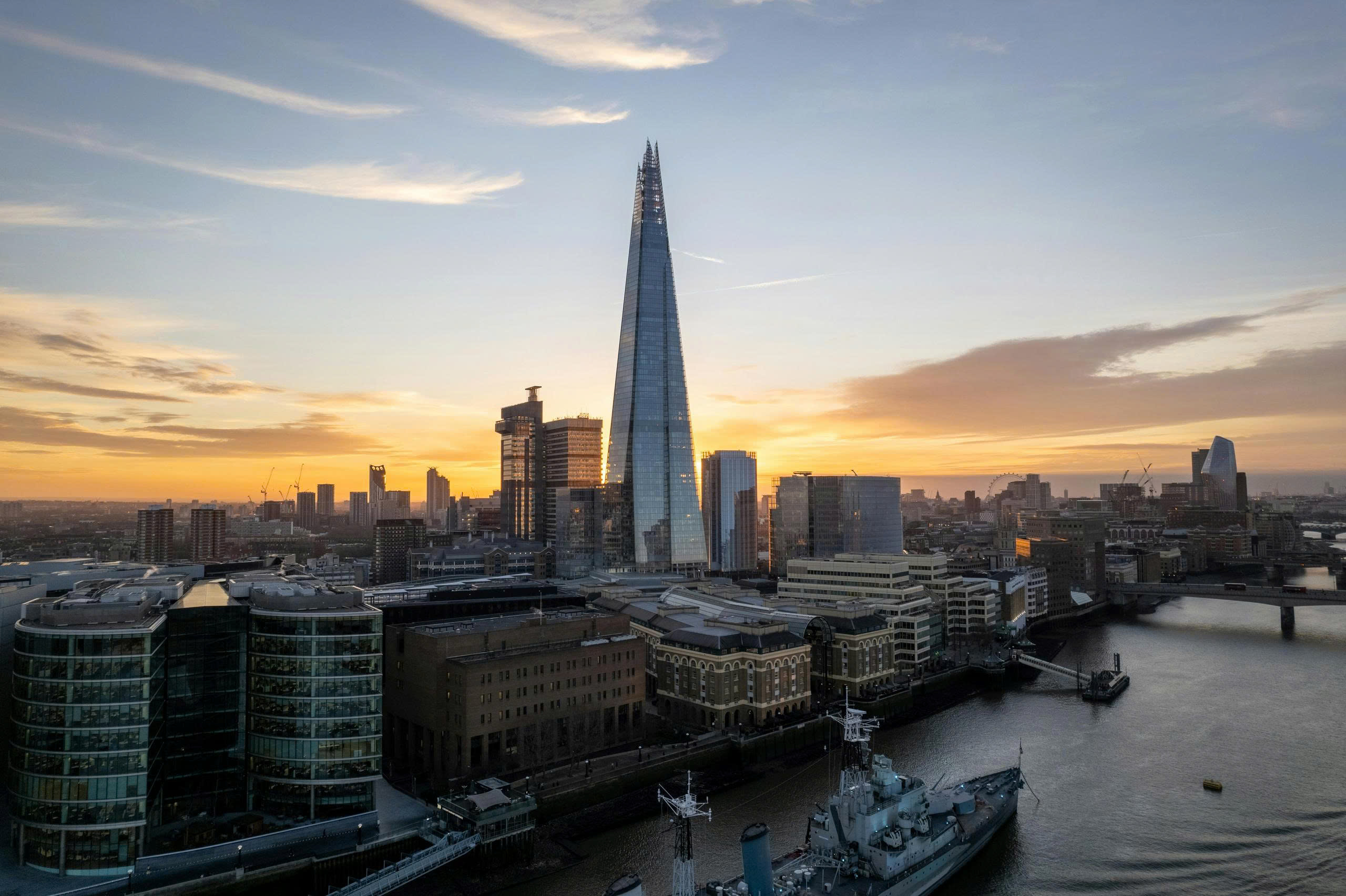 BORNEO – JAVA OVERLAND – BALI – KOMODO